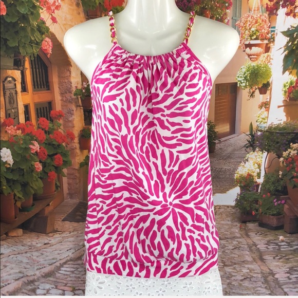 Michael Kors Tops - 🌸NWT Michael Kors Pink -White Animal Print Top🌸